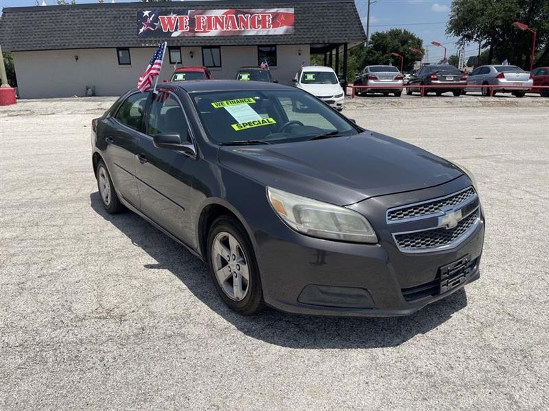 Chevrolet Malibu 4dr Sdn LS w/1LS 2013