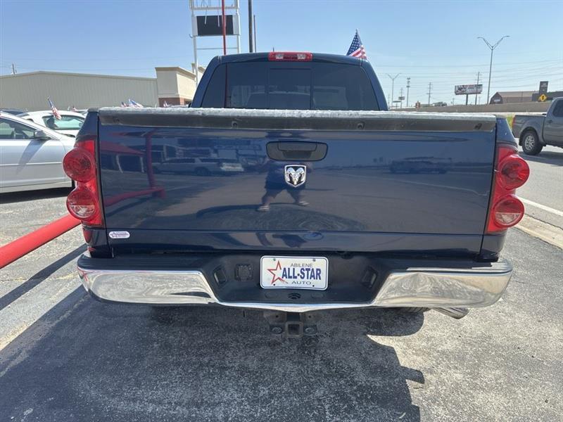 Dodge Ram 1500 2WD Reg Cab 120.5" ST 2008