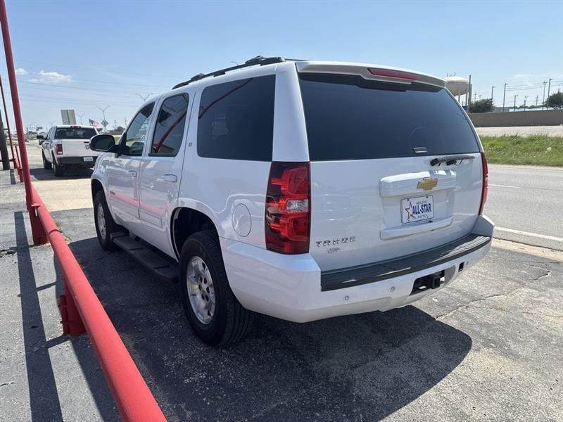 Chevrolet Tahoe 2WD 4dr 1500 LT 2013