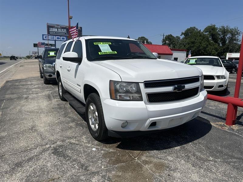 Chevrolet Tahoe 2WD 4dr 1500 LT 2013