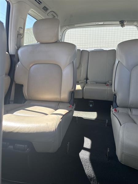 Nissan Armada 4x2 Platinum 2017