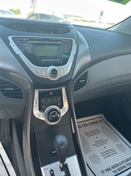 Hyundai Elantra 4dr Sdn Auto GLS (Ulsan Plant) 2012