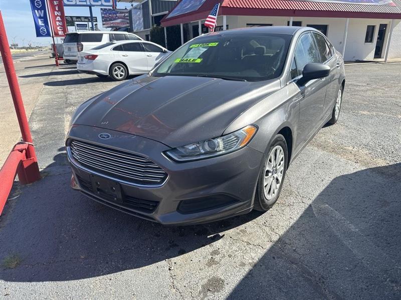 Ford Fusion 4dr Sdn S FWD 2014