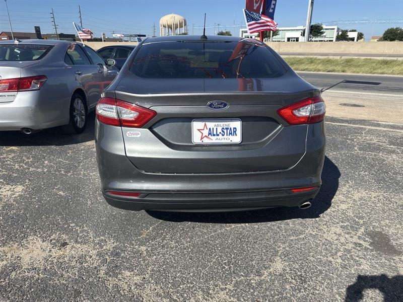 Ford Fusion 4dr Sdn S FWD 2014