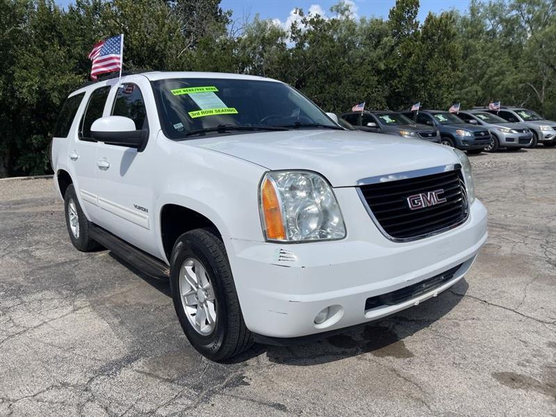 GMC Yukon 2WD 4dr 1500 SLE 2011