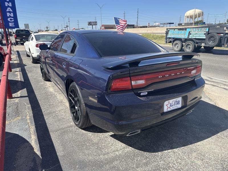 Dodge Charger 4dr Sdn SE RWD 2014