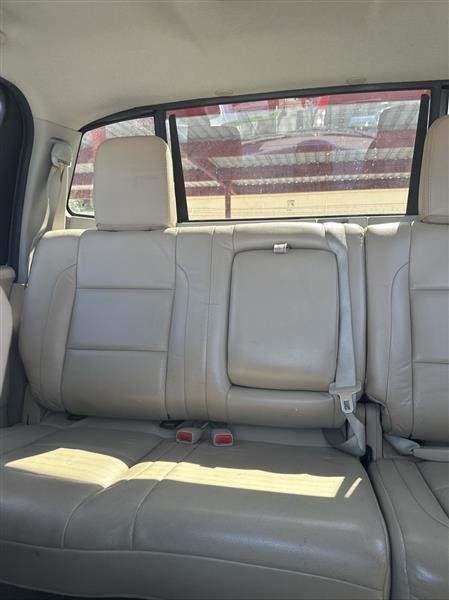 Nissan Titan 4WD Crew Cab SWB SV 2015