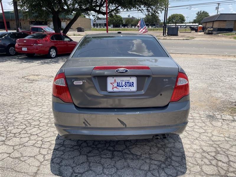 Ford Fusion 4dr Sdn SE FWD 2012