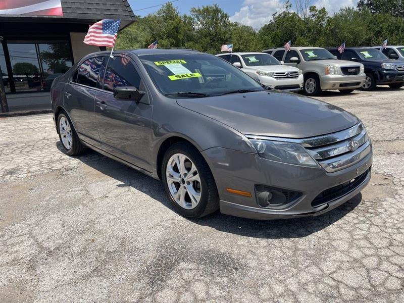 Ford Fusion 4dr Sdn SE FWD 2012