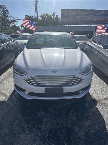Ford Fusion SE FWD 2018