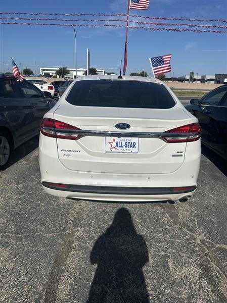 Ford Fusion SE FWD 2018