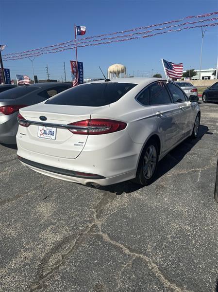 Ford Fusion SE FWD 2018