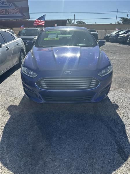 Ford Fusion 4dr Sdn SE FWD 2015