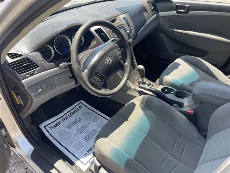 Hyundai Sonata 4dr Sdn I4 Auto GLS 2009