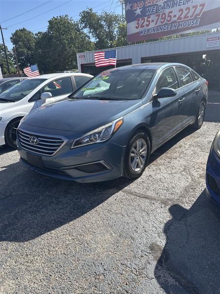 Hyundai Sonata 4dr Sdn 2.4L SE 2016