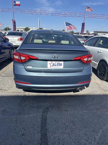 Hyundai Sonata 4dr Sdn 2.4L SE 2016