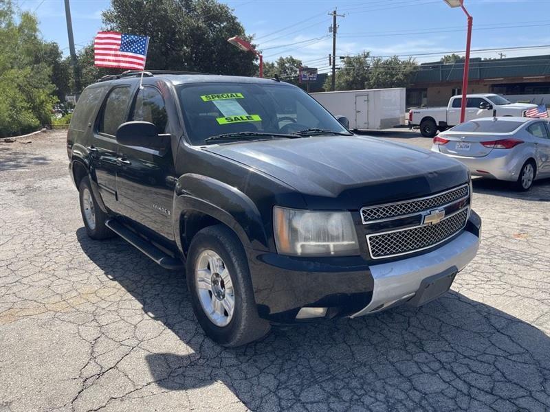 Chevrolet Tahoe photo 8