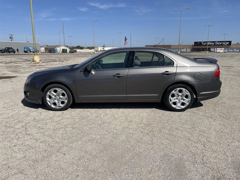 Ford Fusion 4dr Sdn SE FWD 2011