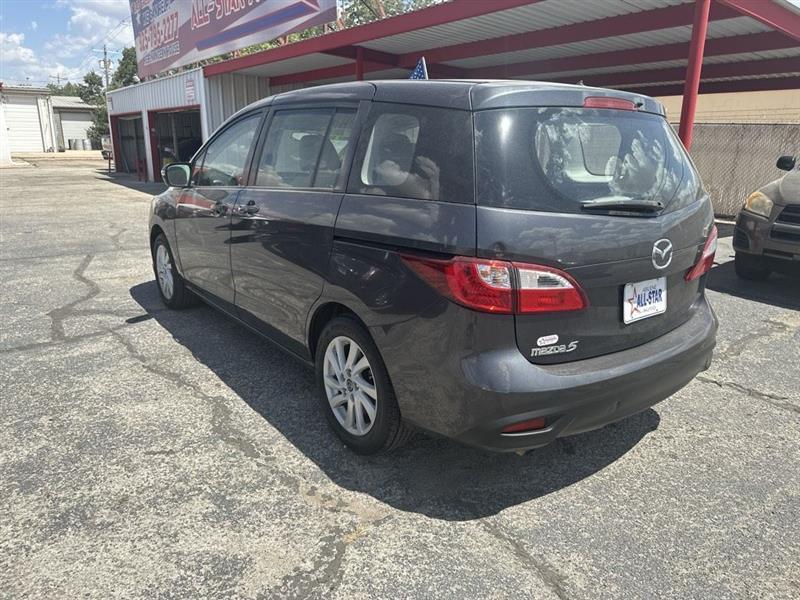 Mazda Mazda5 photo 3