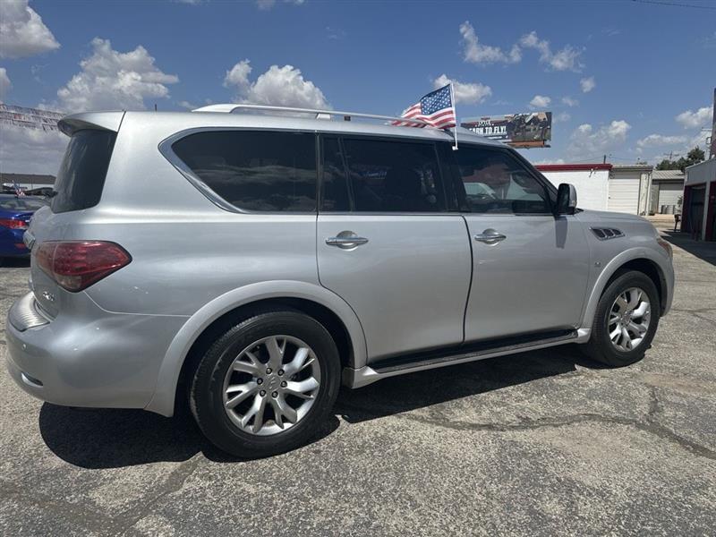 Infiniti QX80 photo 5