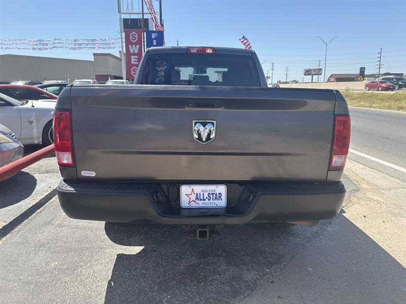 RAM 1500 Classic Tradesman 4x2 Quad Cab 6'4" Box 2019