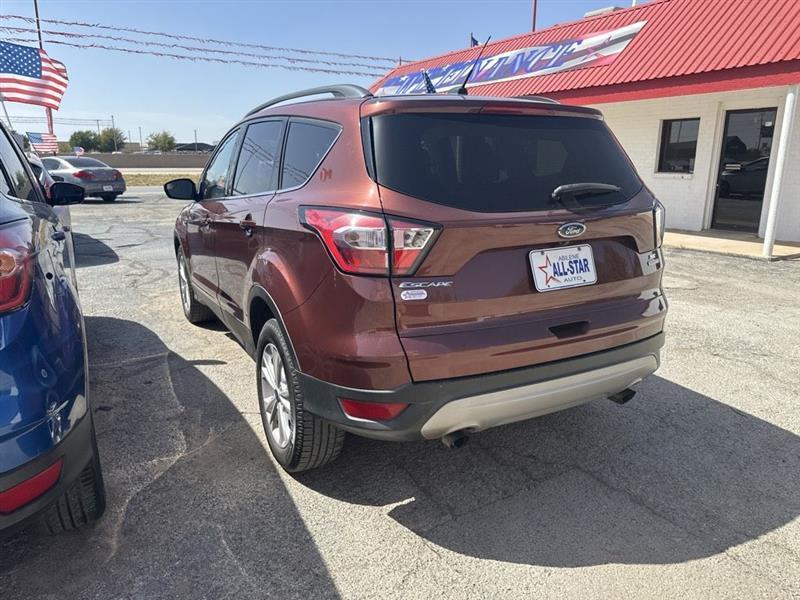 Ford Escape photo 11