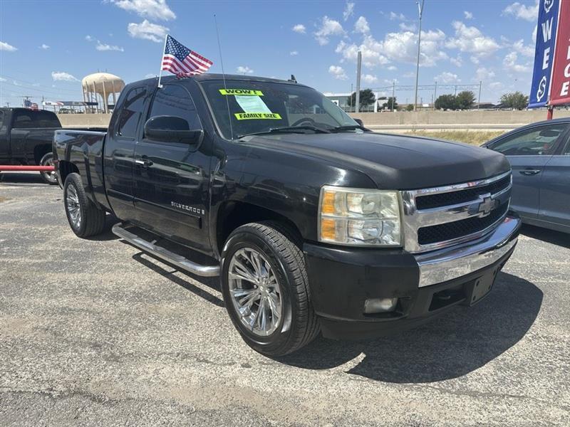 Chevrolet Silverado 1500 2WD Ext Cab 143.5" LT w/1LT 2008