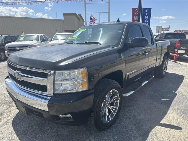 Chevrolet Silverado 1500 2WD Ext Cab 143.5" LT w/1LT 2008