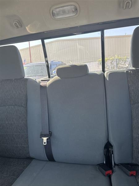 RAM 1500 Big Horn 4x2 Quad Cab 6'4" Box 2017