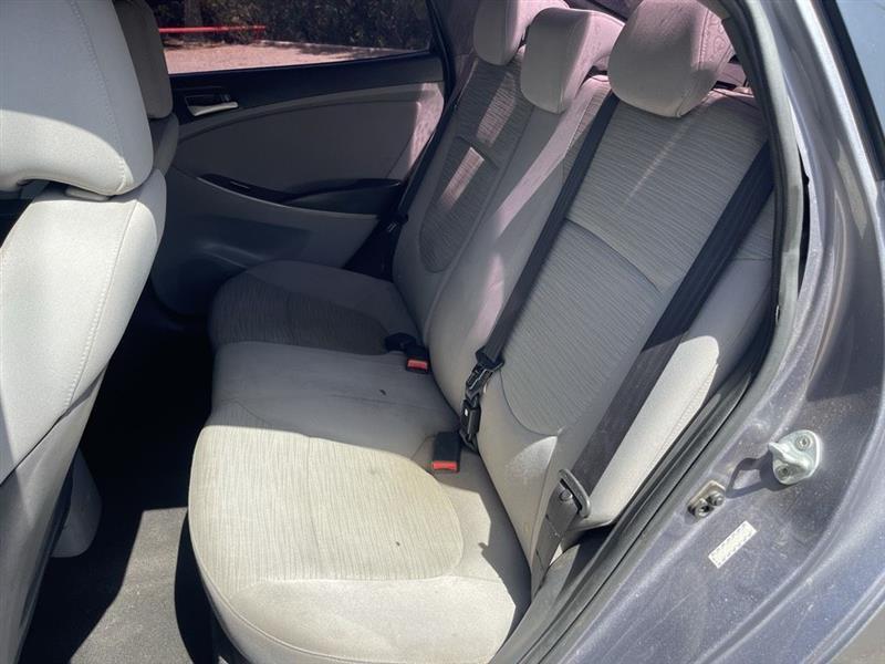 Hyundai Accent photo 10