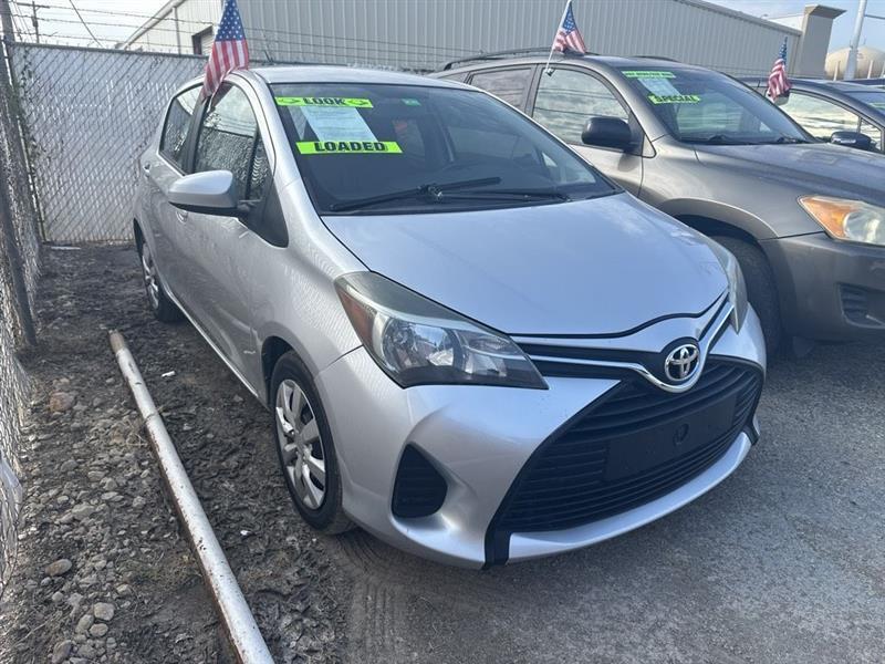 Toyota Yaris 5dr Liftback Man SE (Natl) 2015