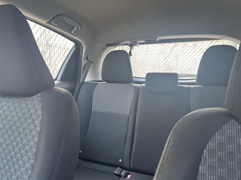 Toyota Yaris 5dr Liftback Man SE (Natl) 2015