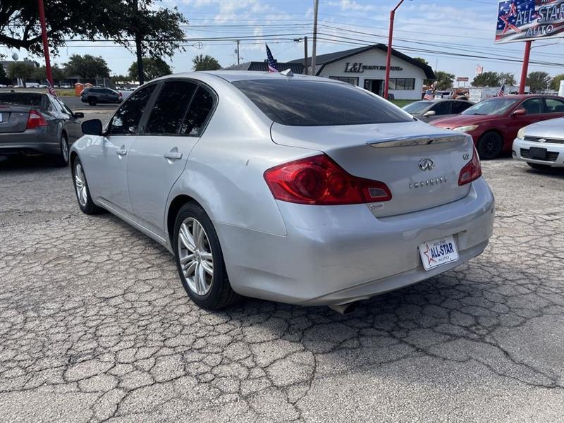 Infiniti G37 Sedan 4dr Journey RWD 2012