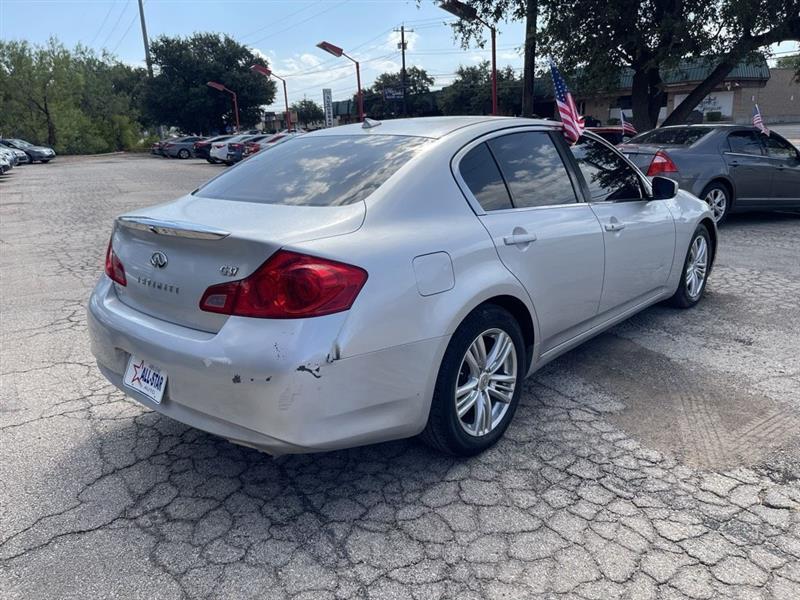 Infiniti G37 Sedan 4dr Journey RWD 2012