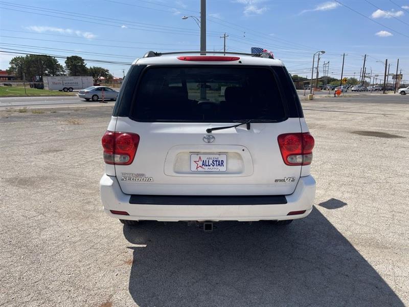 Toyota Sequoia 2WD 4dr SR5 (Natl) 2007