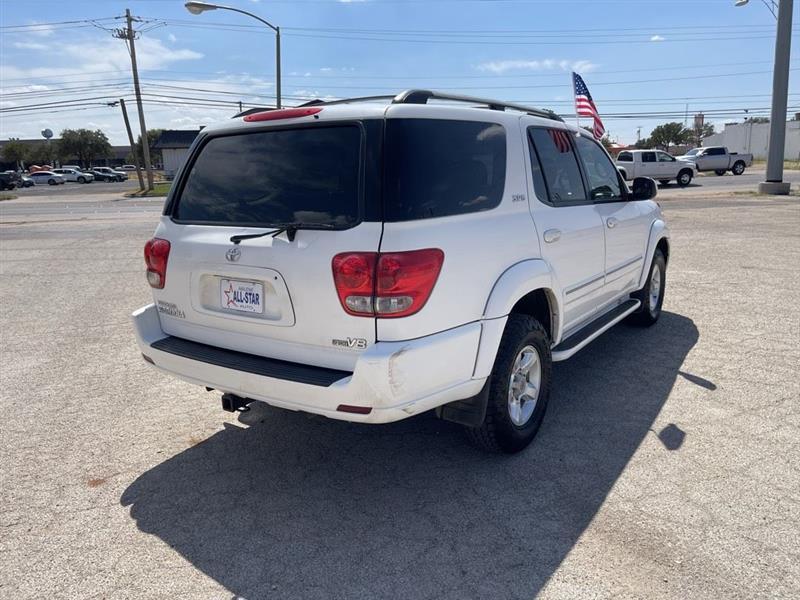 Toyota Sequoia 2WD 4dr SR5 (Natl) 2007