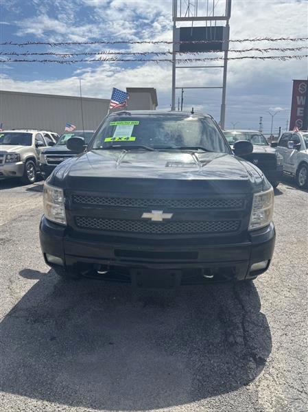 Chevrolet Silverado 1500 4WD Crew Cab 143.5" LTZ 2010