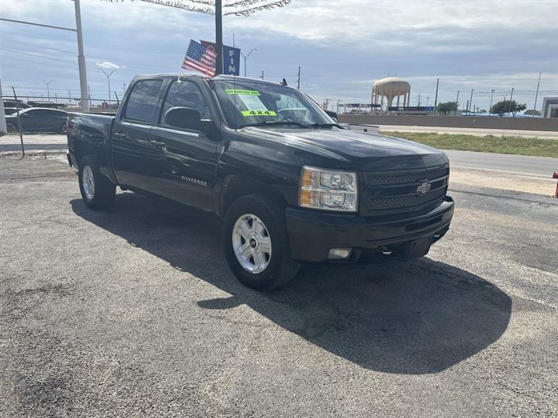 Chevrolet Silverado 1500 4WD Crew Cab 143.5" LTZ 2010