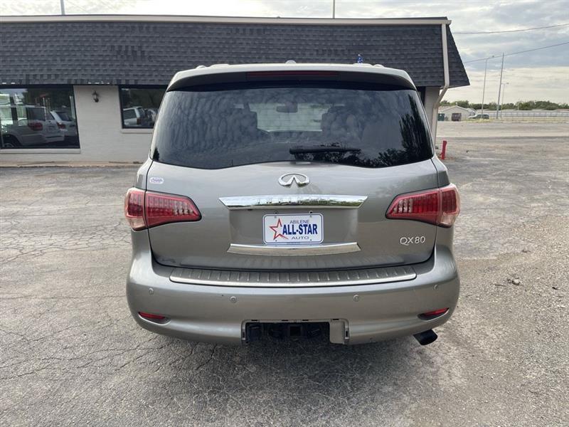 Infiniti QX80 photo 5