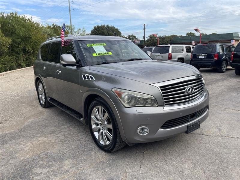 Infiniti QX80 photo 8