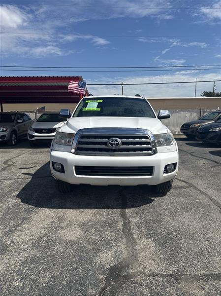 Toyota Sequoia RWD 5.7L Limited (Natl) 2012