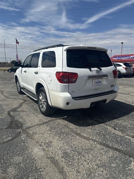 Toyota Sequoia RWD 5.7L Limited (Natl) 2012
