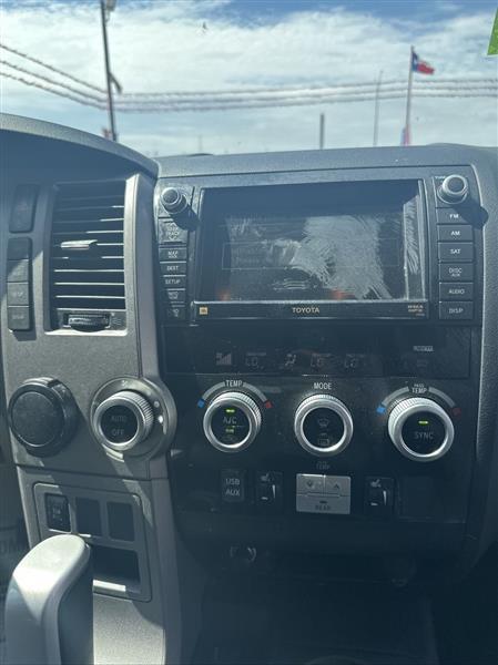 Toyota Sequoia RWD 5.7L Limited (Natl) 2012
