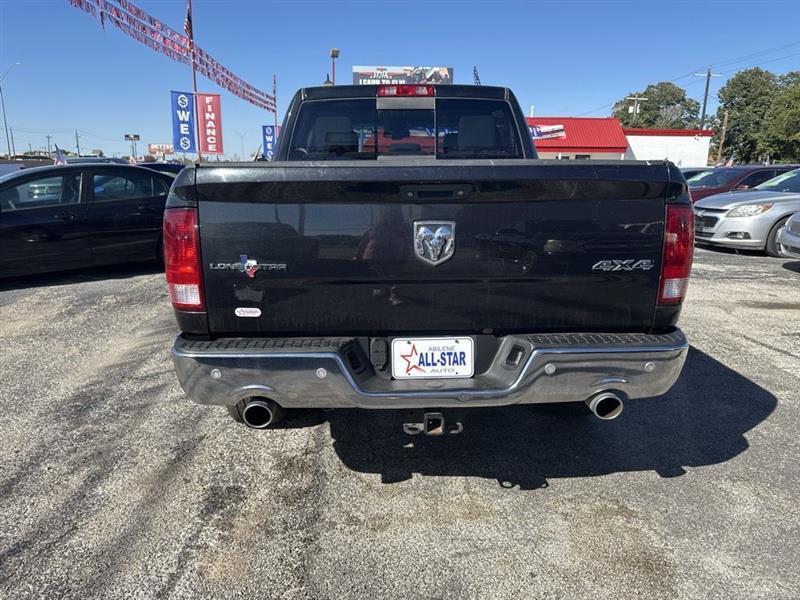Ram 1500 photo 4