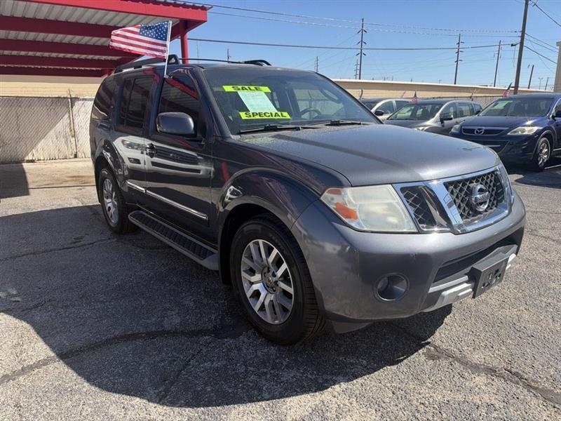 Nissan Pathfinder photo 6