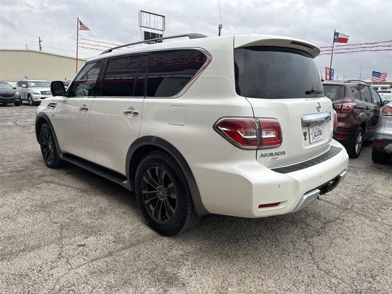 Nissan Armada 4x4 Platinum 2017