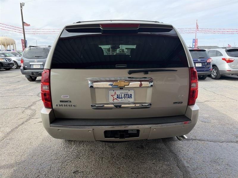 Chevrolet Tahoe 2WD 4dr 1500 LTZ 2013