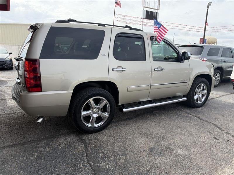 Chevrolet Tahoe 2WD 4dr 1500 LTZ 2013
