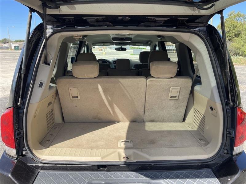 Nissan Armada 2WD 4dr SV 2013