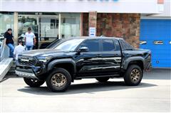 2024 Toyota Tacoma 4WD 